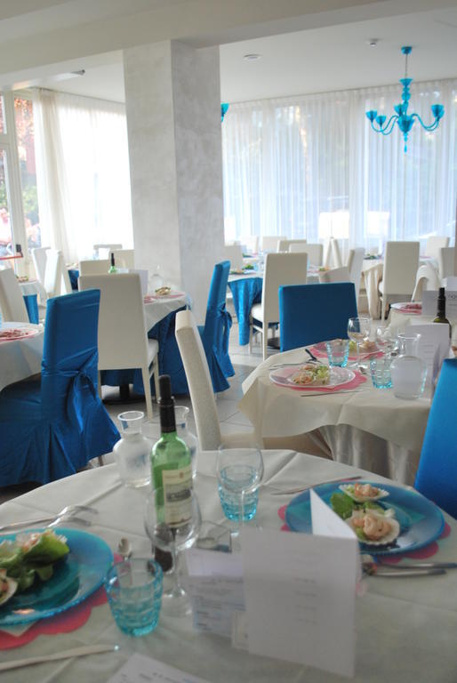 Hotel Turquoise Cesenatico Kültér fotó